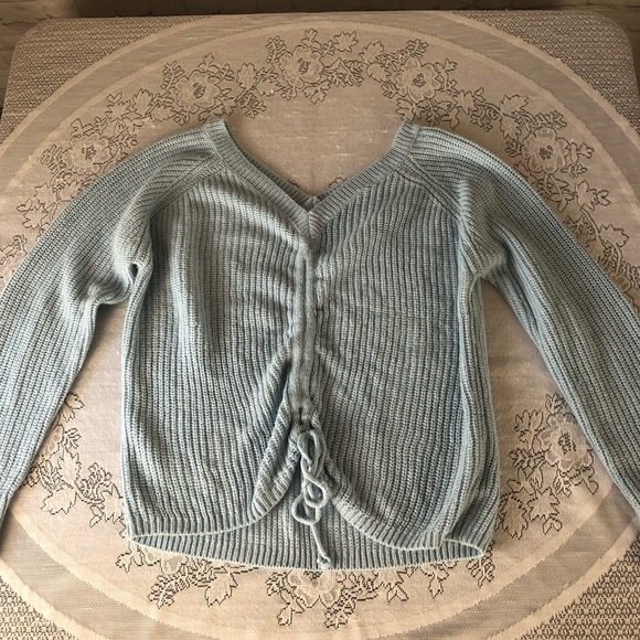 SWEATER - Women's Jolie & Joy light blue sweater with cinched tie front. Size XL - Picture 12 of 13